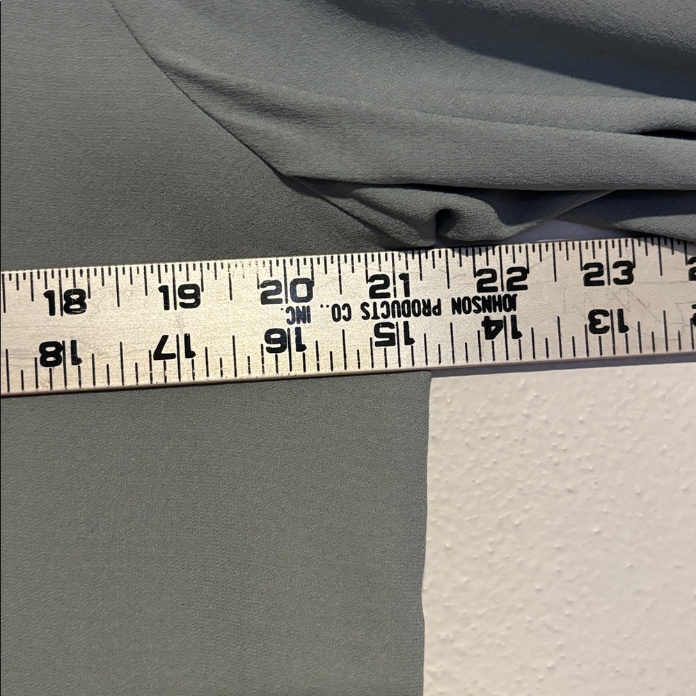 Eileen Fisher Dusty Light Blue Button-Down 100% Silk Cardigan Lightweight Medium - Picture 7 of 8